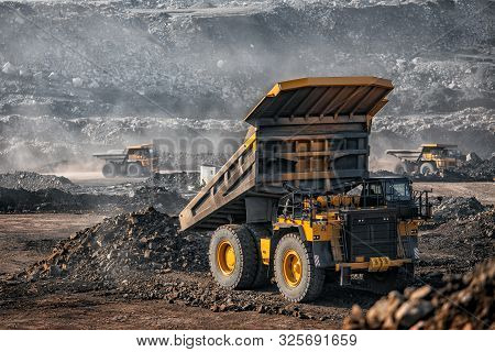 Big Yellow Mining Truck Laden Anthracite Moves Open Pit Coal Mine