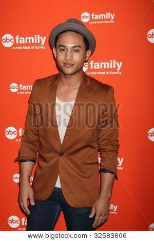 LOS ANGELES - 1 Mayıs: Tahj Mowry ABC Aile West Coast un Sayers Club at üzerinde geldi