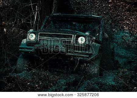 Best Off Road 4x4 >> Travel Concept Big 4x4 Image Photo Free Trial Bigstock Best Off Road 4x4 >> Travel Concept Big 4x4 Image Photo Free Trial Bigstock