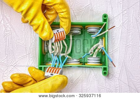 Electrical Installation Work, Junction Box Mounting. Use Of Splicing Conductor Connector Type Of Pus