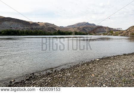 View Of Beebe Bridge From Beebe Bridge Park - Orondo, Wa, Usa