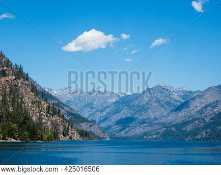 Scenic Landscape Of The Northern End Of Lake Chelan On A Sunny Day - Washington State, Usa