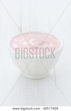 Fresh Strawberry Yogurt