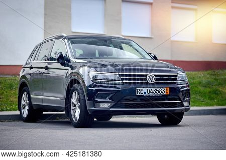 Berlin - May 2021:outdoor Photo Of Second Generation Volkswagen Tiguan Allspace, 4x4 R-line Black Co