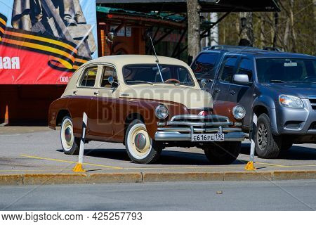Zelenogorsk, Russia, May 9, 2021-great Looking Gaz-20 (m-20), Aka Pobeda On Sunny Day In May. Fully 