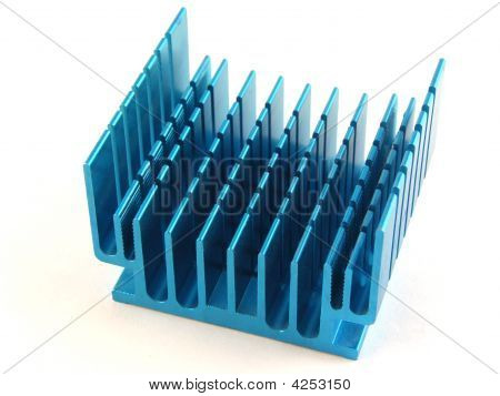 Resfriamento de um radiador de cor azul escura