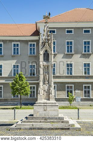 Alba Iulia, Alba, Romania -  May 11, 2021: Ludwig Losy Von Losenau Monument In Citadel Of Alba Iulia