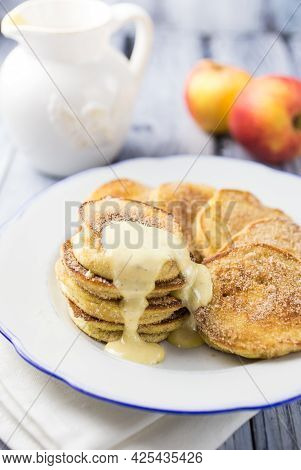 Apple Pancakes With Vanilla Sauce