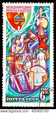 Russia, Ussr - Circa 1980: A Postage Stamp From Ussr Showing Interkosmos International Space Flight