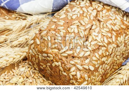 Brød lavet af fuldkorn