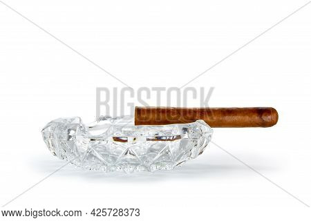 Close Up View Of Nice Robusto Cuban Cigar And Ashtray On White Back