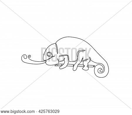 Cameleon Continuous Line Art Drawing Style. Cameleon Line Art Vector.