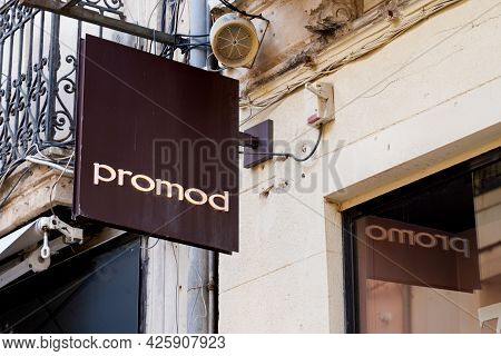 Toulouse , Ocitanie France  - 06 30 2021 : Promod Logo Brand Store Of French Shop Text Sign Of Women