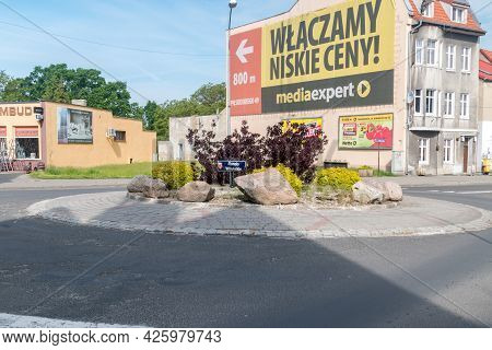 Swiebodzin, Poland - June 1, 2021: Vilnius Roundabout In City Center Of Swiebodzin.