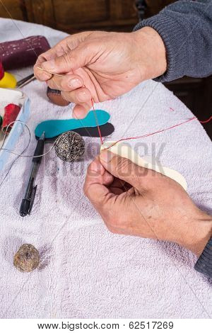 Sewing Traditional Sport Balls