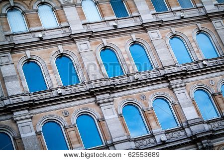 Grand Buildings