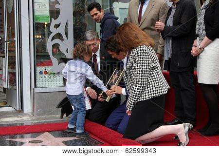 LOS ANGELES - APR 2:  Orlando Bloom, Flynn Bloom at the Orlando Bloom Hollywood Walk of Fame Star Ceremony at TCL Chinese Theater on April 2, 2014 in Los Angeles, CA