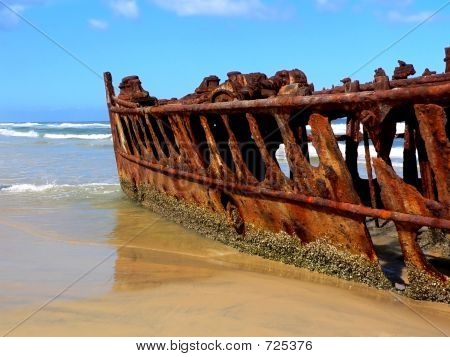 Rusty haaksirikosta on Tropical Beach