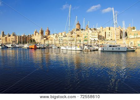 Senglea Harbor