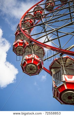 Fairground Attraction