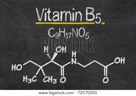 Blackboard with the chemical formula of Vitamin B5