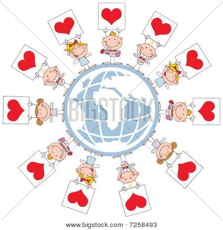 Süße Stick Cupids halten Herz Zeichen einer weltweit