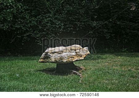 Balanced rock