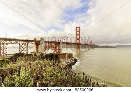 Golden Gate Bridge, San Francisco, California