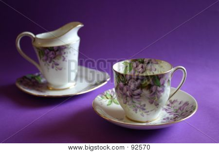 Glicine China Tea Set