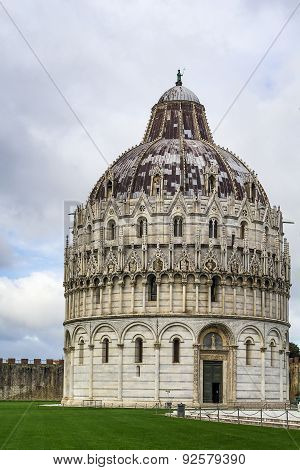 Pisa Baptistry, Italy