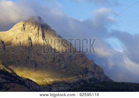 Sunrise in Telera Peak, Partacua Mountains, Tena Valley, Pyrenees, Huesca, Aragon, Spain
