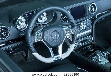 Interior Design Of Mercedes-benz Sl Class Cabriolet