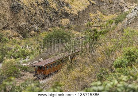 Nariz Del Diablo Train Trip Alausi Ecuador