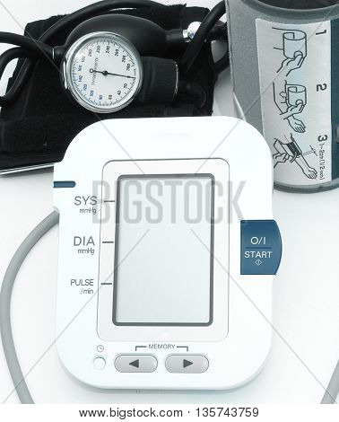 Device for measuring blood