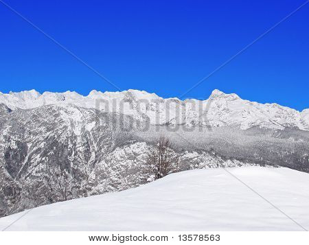 Skigebied van Bovec. Slovenië