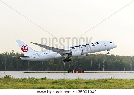 Japan Airlines Boeing 787 Dreamliner Taking Off