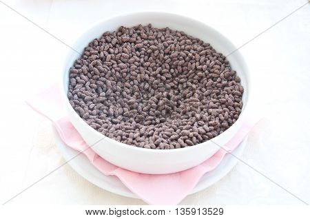 fantastic porcelain bowls filled with chocolate cereal
