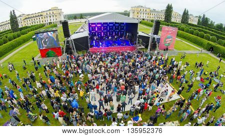 MOSCOW - JUNE 4: People attend open-air concert on International Jazz Festival 
