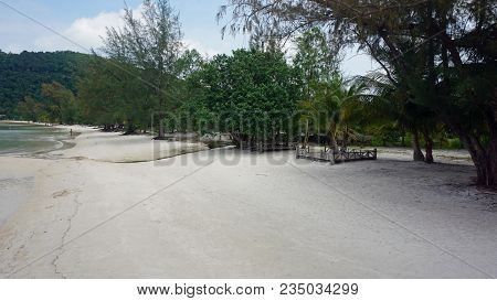 Koh Rong Samloem Beach