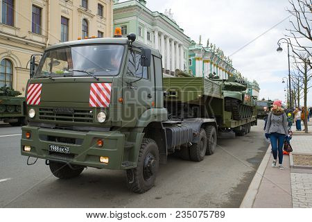 Saint Petersburg, Russia - May 07, 2017: Military Trailer Kamaz-65225 With The Tank On Palace Embank