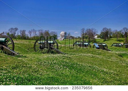 Vicksburg, Usa, 2018.04.03.: The Battlefield Of The Civil War At Vicksburg In The Usa.