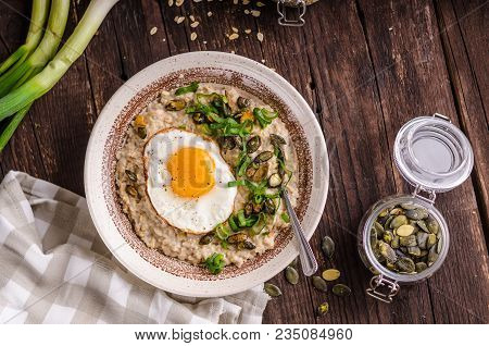 Oatmeal Salty With Spring Onion And Egg