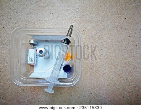 Needles And Vaccine For Protect My Dogs From  Rabies, Hydrophobia