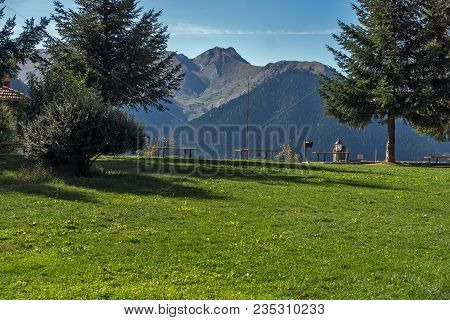 Metsovo, Epirus, Greece - October 19, 2013: Autumn View Of Village Of Metsovo Near City Of Ioannina,