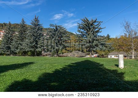 Metsovo, Epirus, Greece - October 19, 2013: Autumn View Of Village Of Metsovo Near City Of Ioannina,