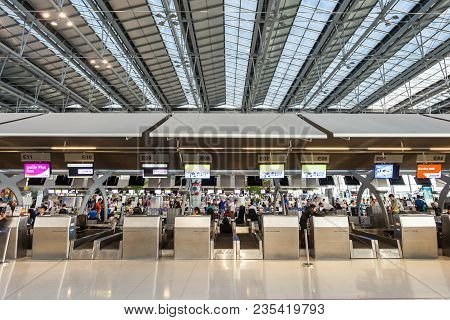 Bangkok, Thailand - October 15, 2014: Check In Desk In Suvarnabhumi Airport. It Is One Of Two Intern