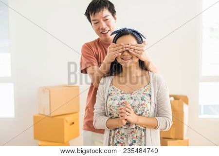 Surprise Gift To Wife At New Moving House