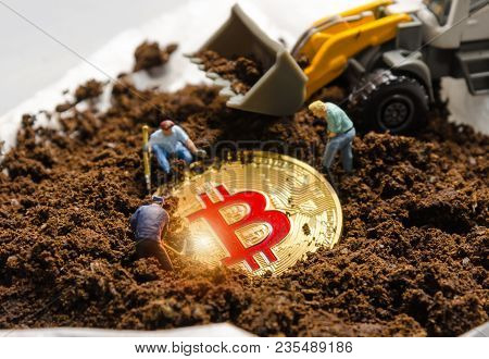 Miniature Miner Workers Team Digging Gold Bitcoin. Digital Virtual Cryptocurrency Money Blockchain C