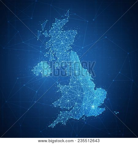 Polygon United kingdom map with blockchain technology peer to peer network on futuristic hud background. Network, e-commerce, bitcoin trade and cryptocurrency blockchain business banner concept.
