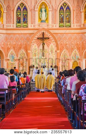 Chantaburi, Thailand - January 1, 2016: Group Of Pastors Walking Into Christian Beautiful Church Whe